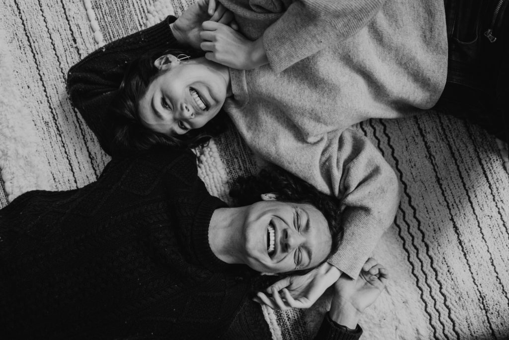 Couple Homestory Berlin Engagement Fotos