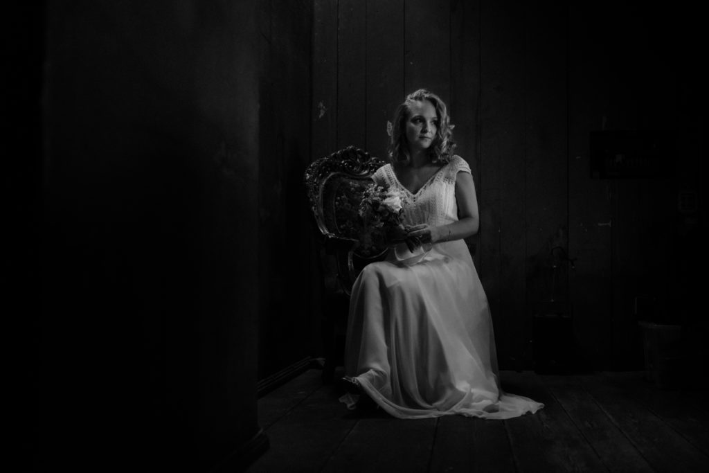 Braut bei Hochzeit in Clärchens Ballhaus Berlin © Christine Ladehoff Fotografie