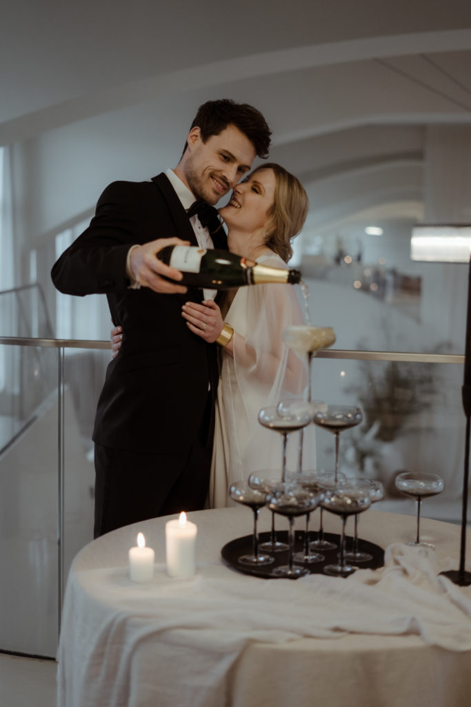 Sektpyramide Kabbalah Centre Berlin Hochzeit ©Christine Ladehoff Fotografie
